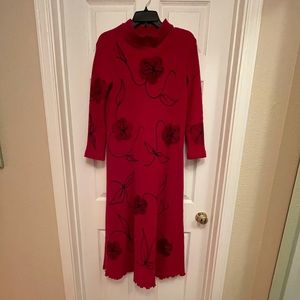 Hobean red knit patterned long dress.